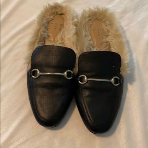 A new day fur slide loafers size 9 1/2